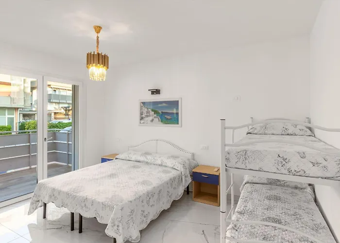 Modern With Shared Pool And Terrace Apartment